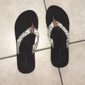 tommy slippers women